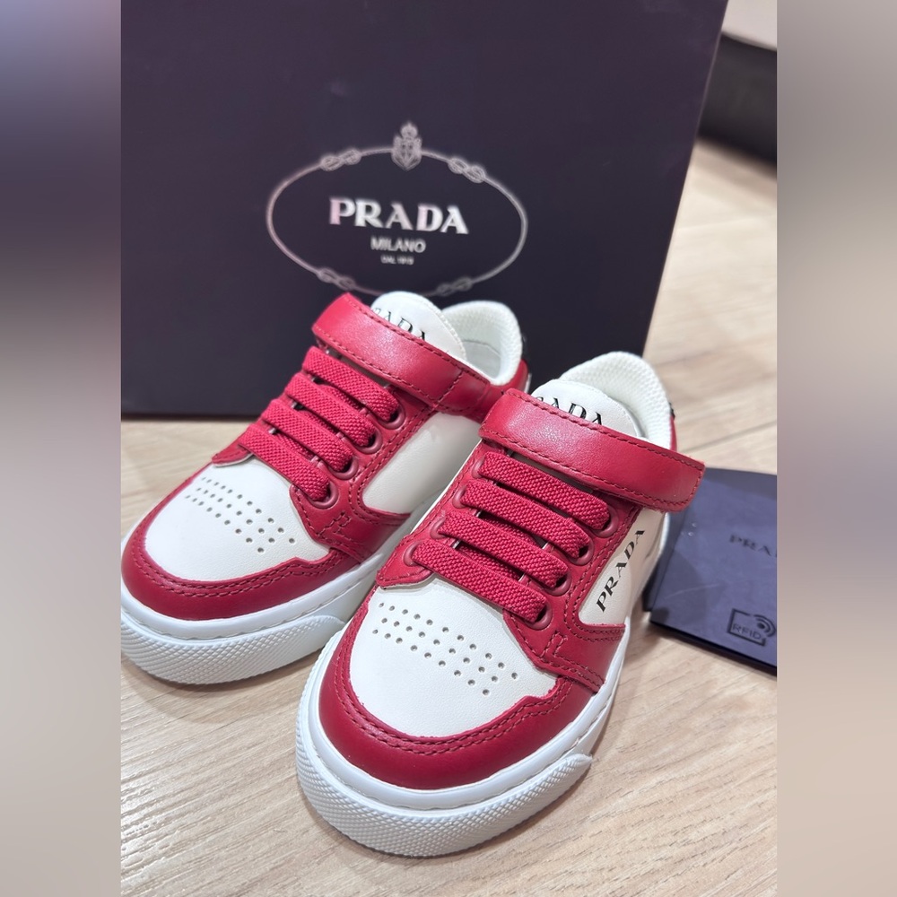 Prada Kids Sneakers in Red and White